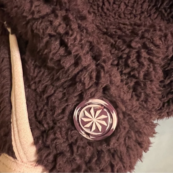 Beautiful Girls Athleta so toasty Sherpa jacket in burgundy/pink size XL/14 EUC - Picture 7 of 10